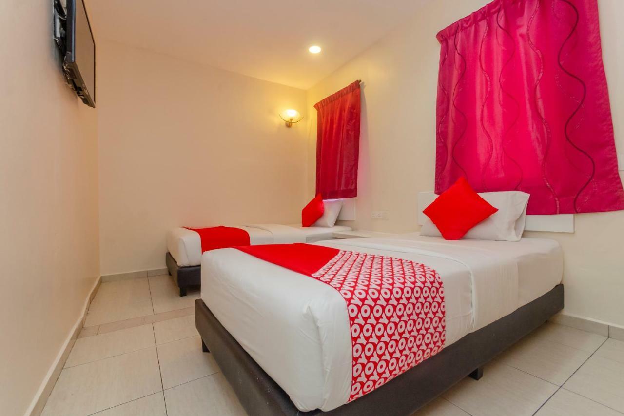 Oyo 1010 Skudai Hotel Luaran gambar