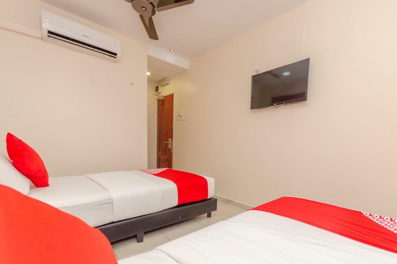 Oyo 1010 Skudai Hotel Luaran gambar