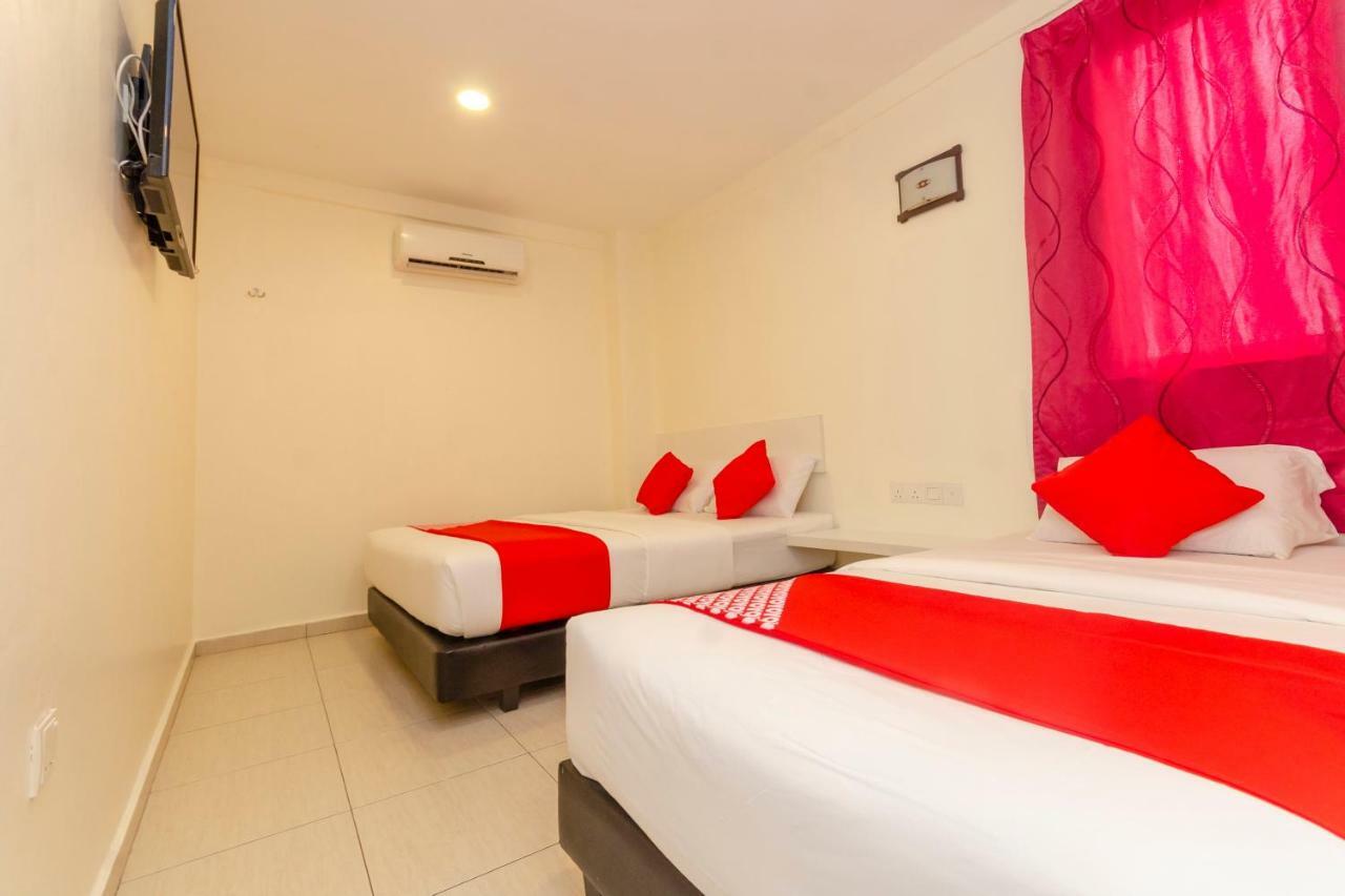 Oyo 1010 Skudai Hotel Luaran gambar