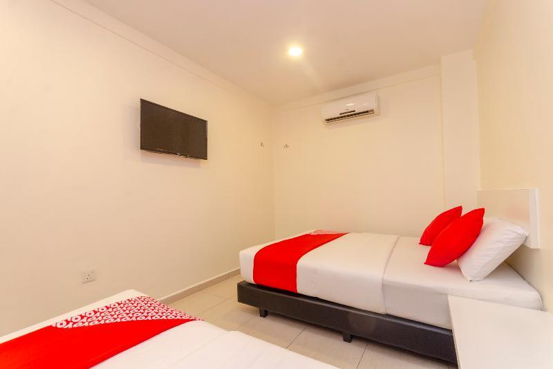 Oyo 1010 Skudai Hotel Luaran gambar