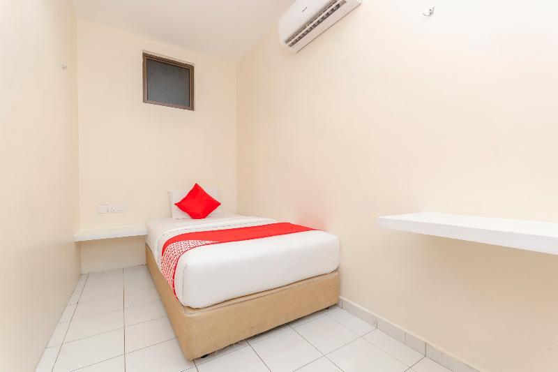 Oyo 1010 Skudai Hotel Luaran gambar