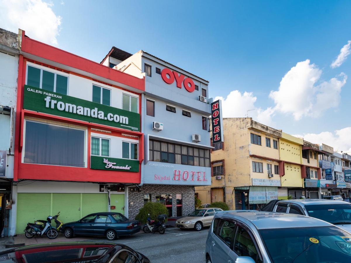 Oyo 1010 Skudai Hotel Luaran gambar